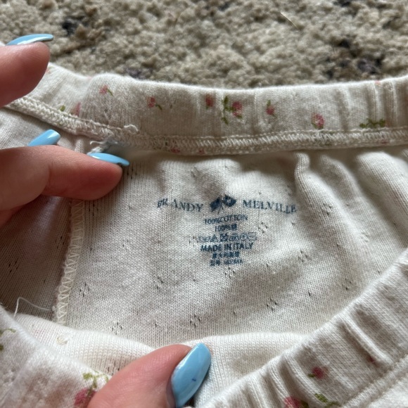 NWOT Floral Brandy Melville Boxer Shorts - Picture 3 of 3